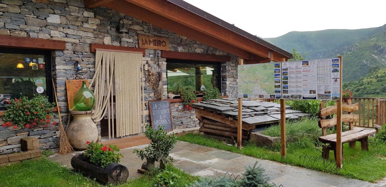 La Meiro Castelmagno Bagian luar foto